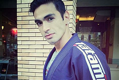 Carlos Agassi airs side on cyberflirting allegations.